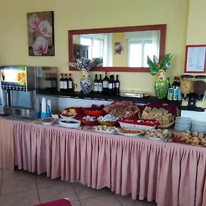 https://albergo-maria-luisa.emilia-romagnahotels.net